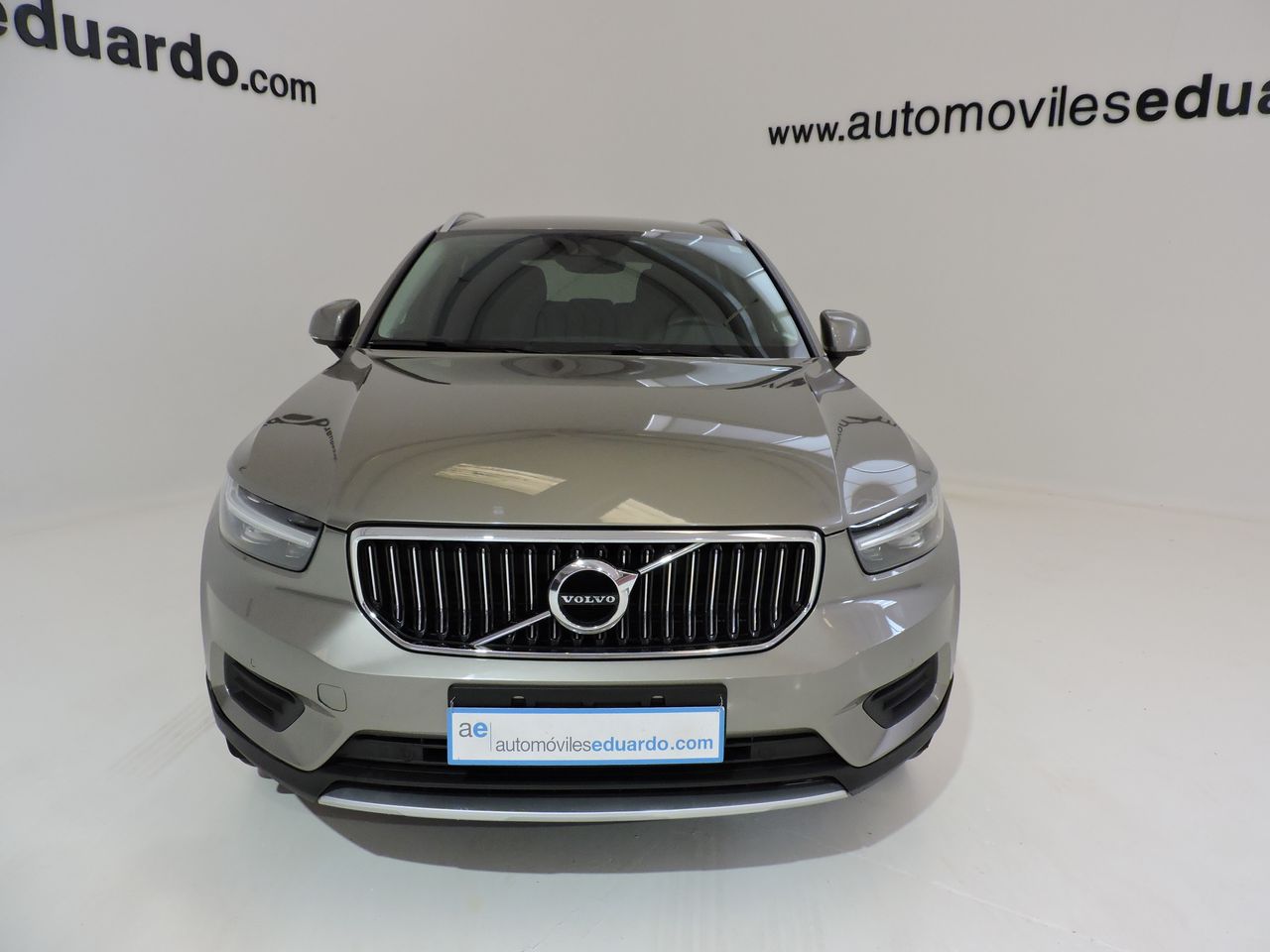 Volvo XC40 T4 RECHARGE GEARTRONIC INSCRIPTION EXPRESSION 5P - Foto 3
