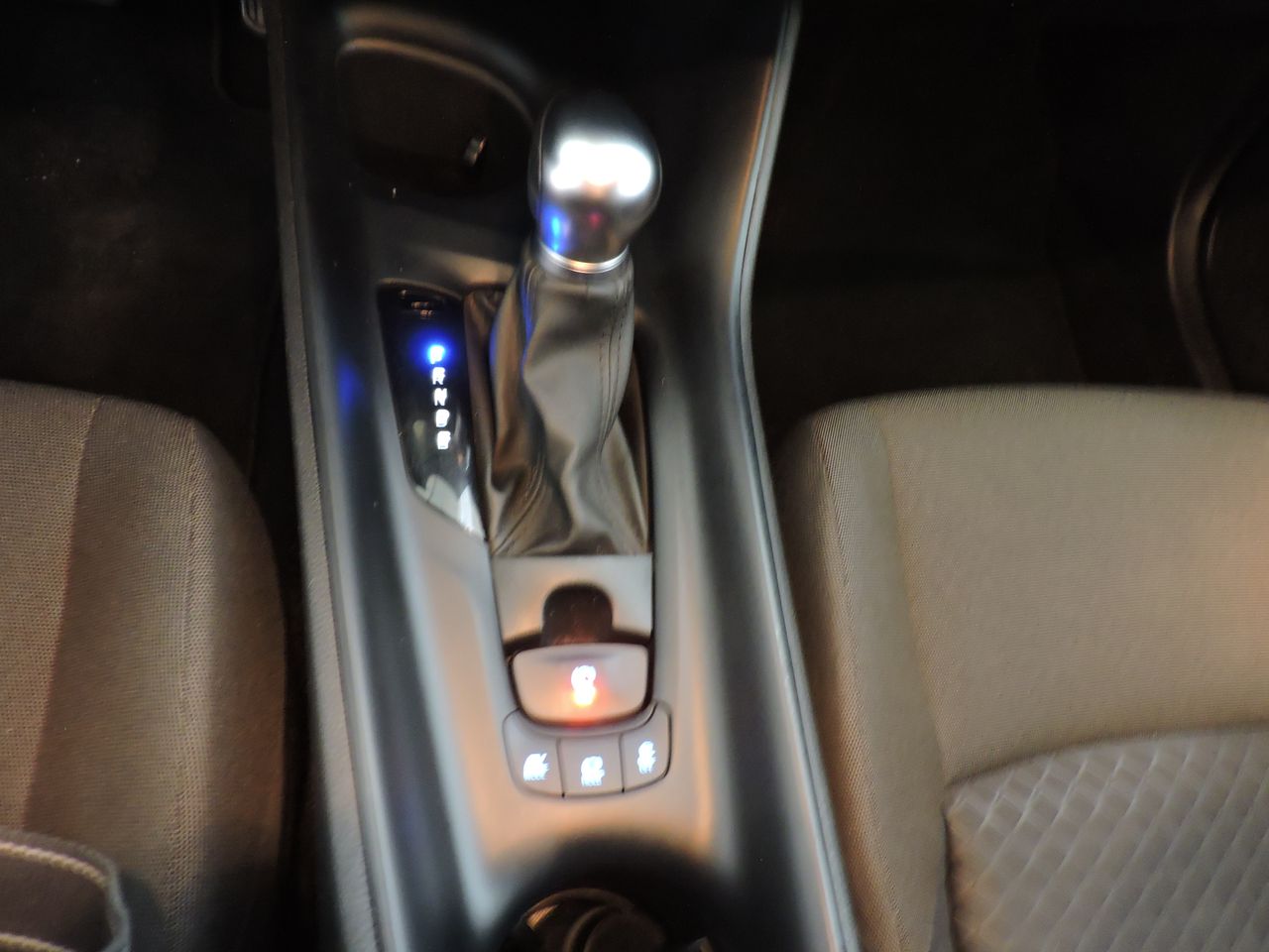 Toyota C-HR 1.8H (122CV) E-CVT BUSINESS - Foto 13