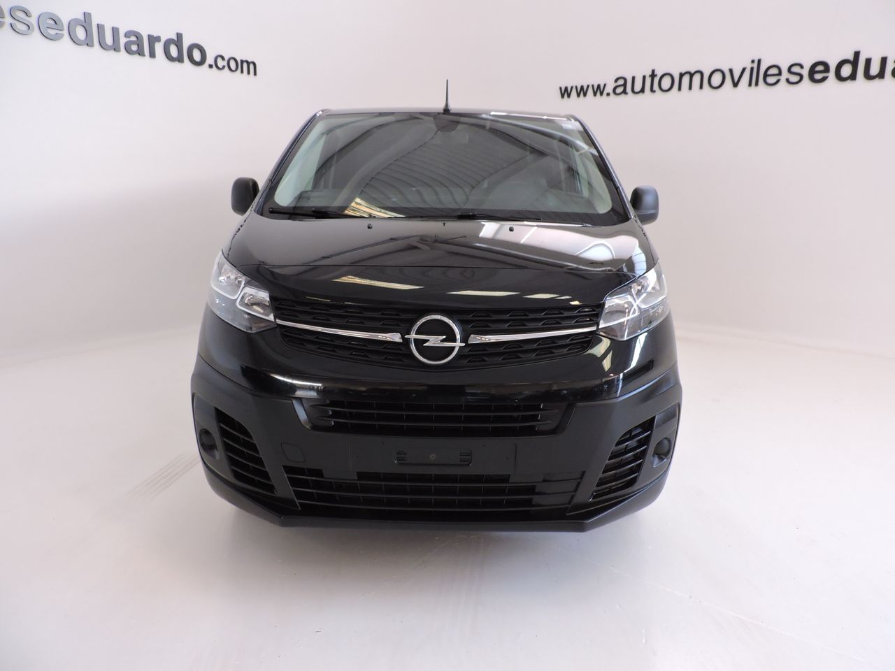 Opel Vivaro 2600 FG 1.5 TD 120 L2H1 BInj. Edition - Foto 3