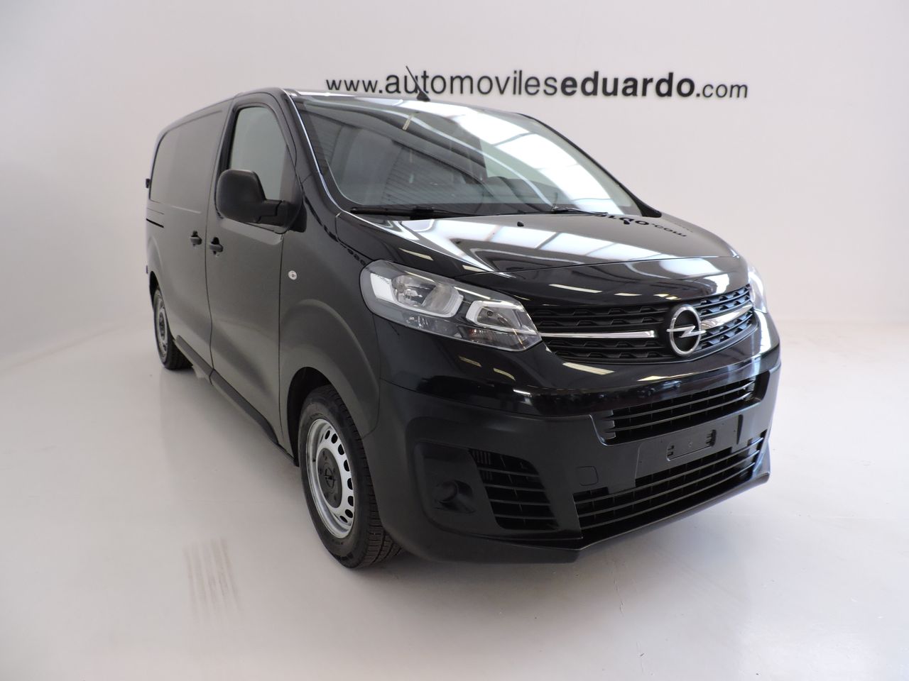Opel Vivaro 2600 FG 1.5 TD 120 L2H1 BInj. Edition - Foto 4