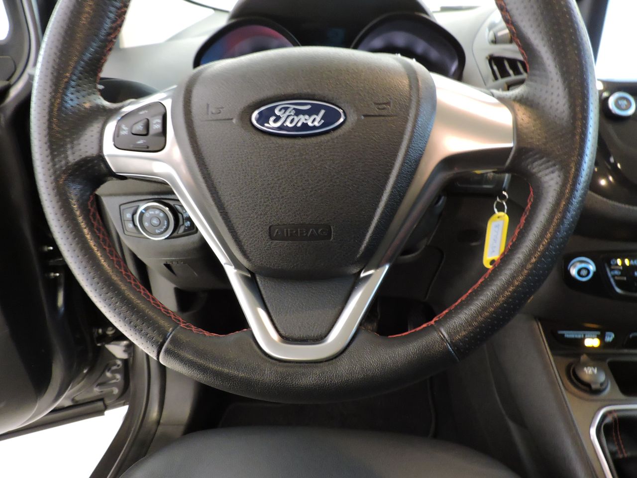 Ford Tourneo Courier Sport 1.0 EcoBoost 74 kW (100 CV) - Foto 13