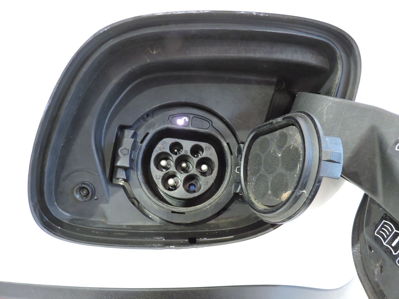 Mercedes Clase GLC 300 e Business Line 4Matic - Foto 15