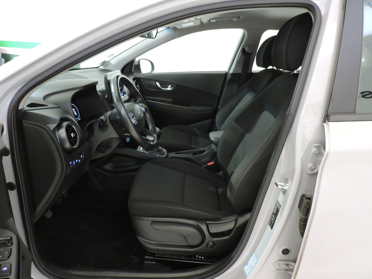 Hyundai Kona KONA 1.0 T-GDI 120 MHEV 48V BUSINESS - Foto 9