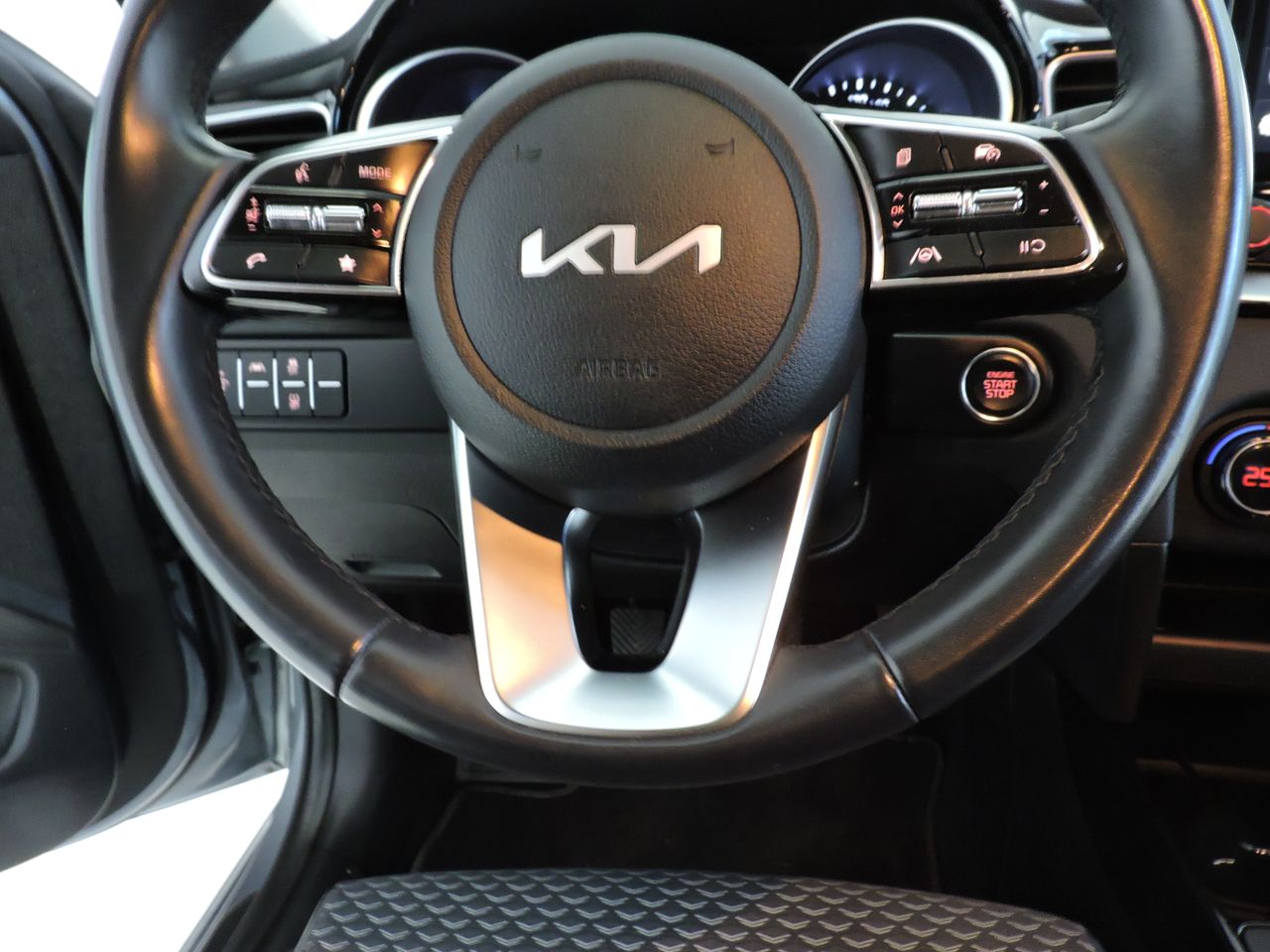 Kia Ceed CEE´D 1.0 T-GDI PULSE - Foto 12