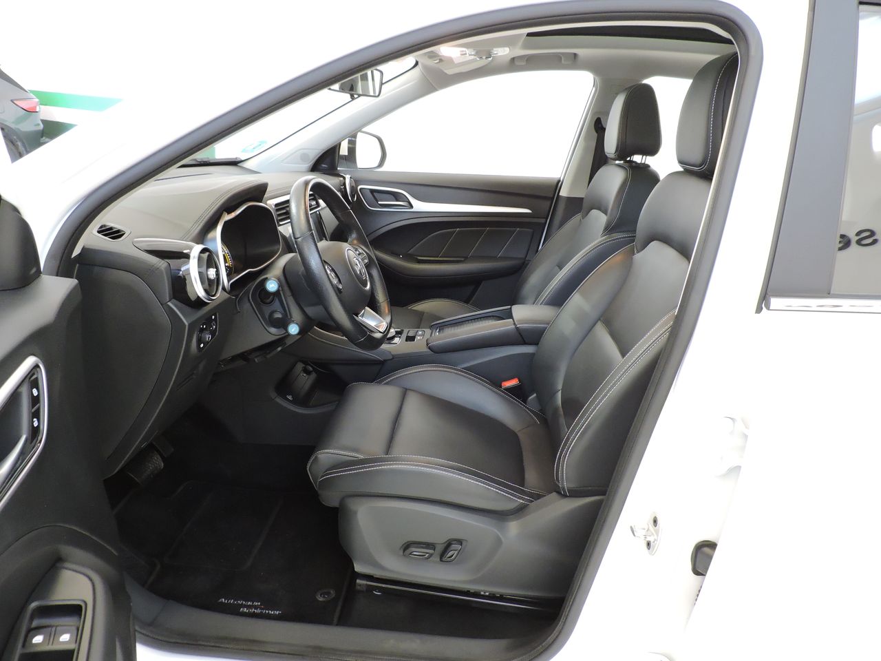 MG ZS EV Luxury - Foto 9