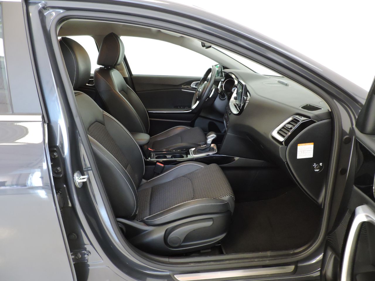 Kia XCeed 1.6 GDi PHEV 104kW (141CV) eDrive - Foto 14