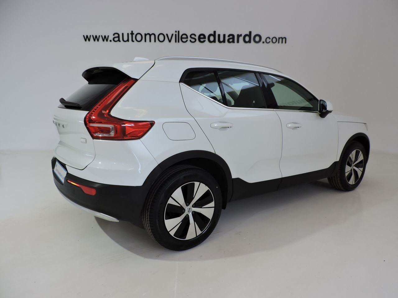 Volvo XC40 1.5 T4 PHEV 129CV INSCRIPTION EXPRESSION 5P - Foto 5