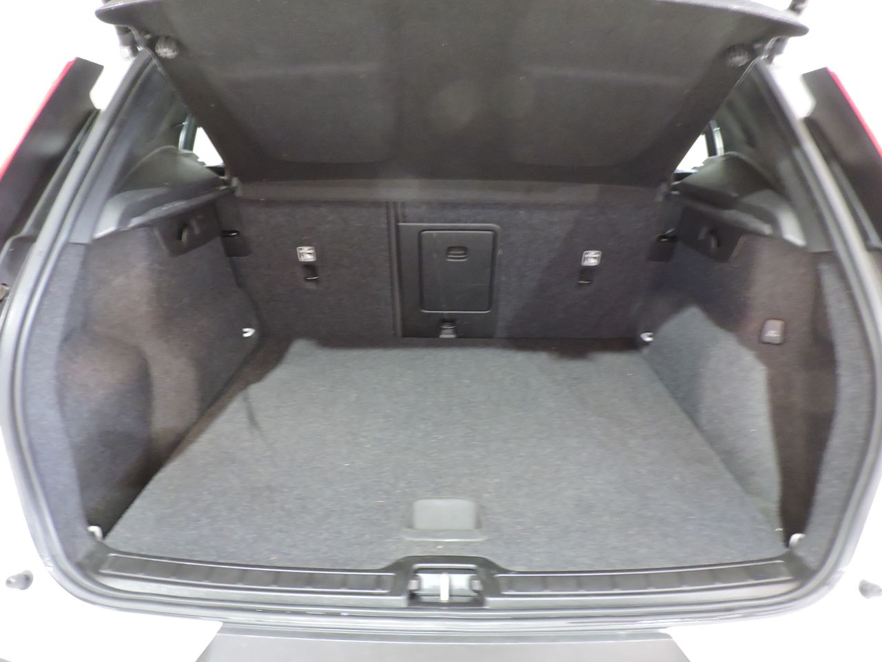 Volvo XC40 1.5 T4 PHEV 129CV INSCRIPTION EXPRESSION 5P - Foto 16