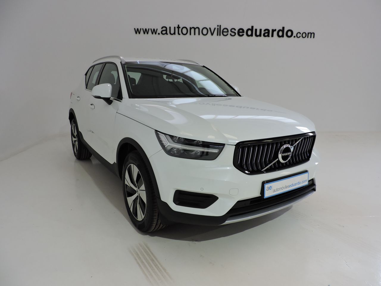 Volvo XC40 1.5 T4 PHEV 129CV INSCRIPTION EXPRESSION 5P - Foto 4
