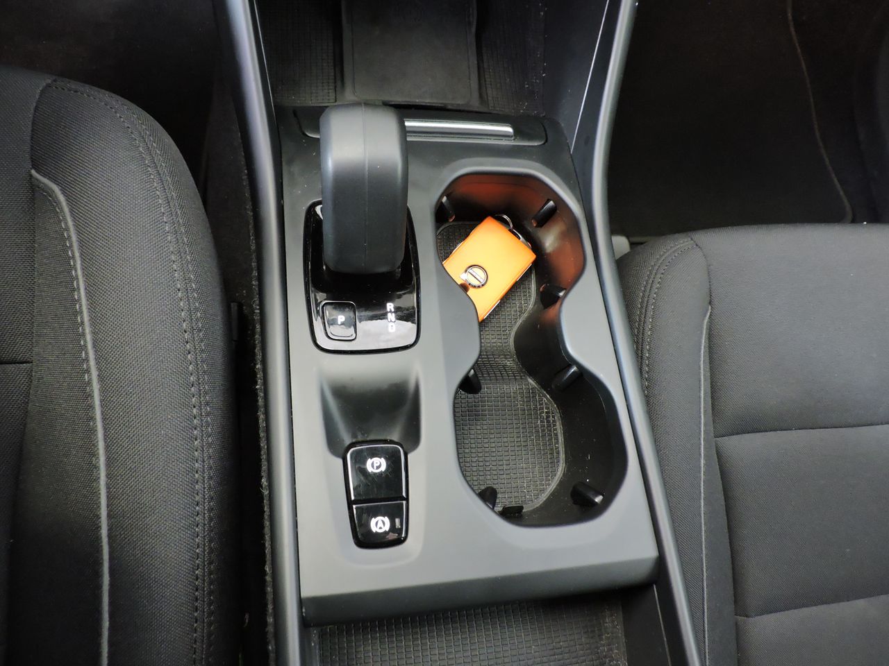 Volvo XC40 1.5 T4 PHEV 129CV INSCRIPTION EXPRESSION 5P - Foto 12