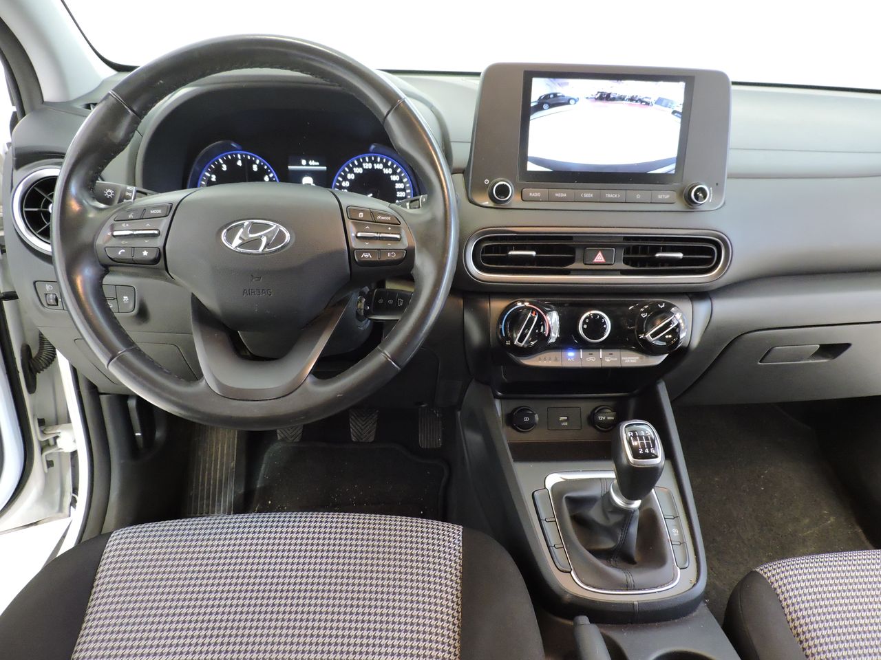 Hyundai Kona 1.0 T-GDI 88 kW (120 CV) 4x2 Klass - Foto 8