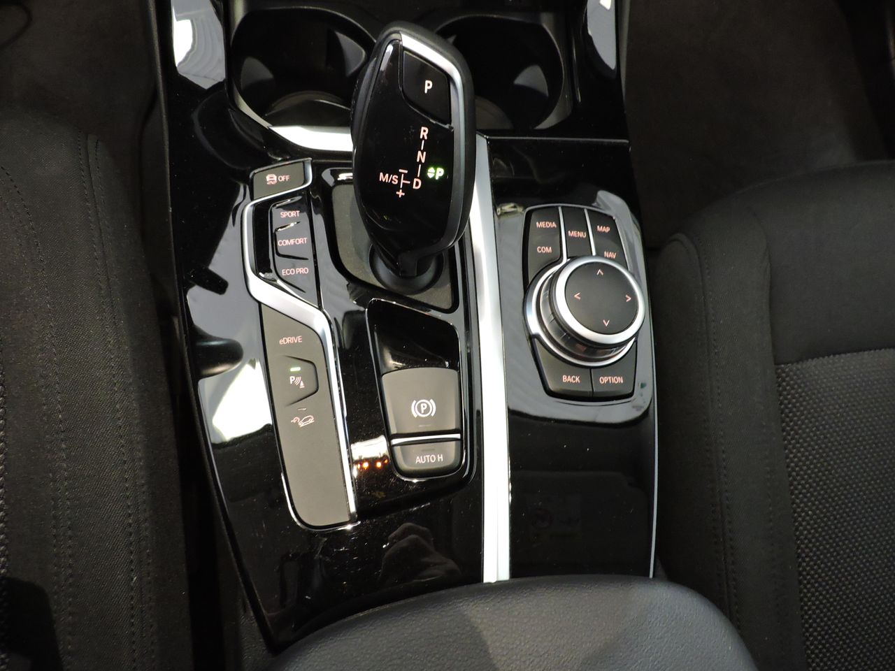 BMW X3 xDrive30dA Business Advantage - Foto 11