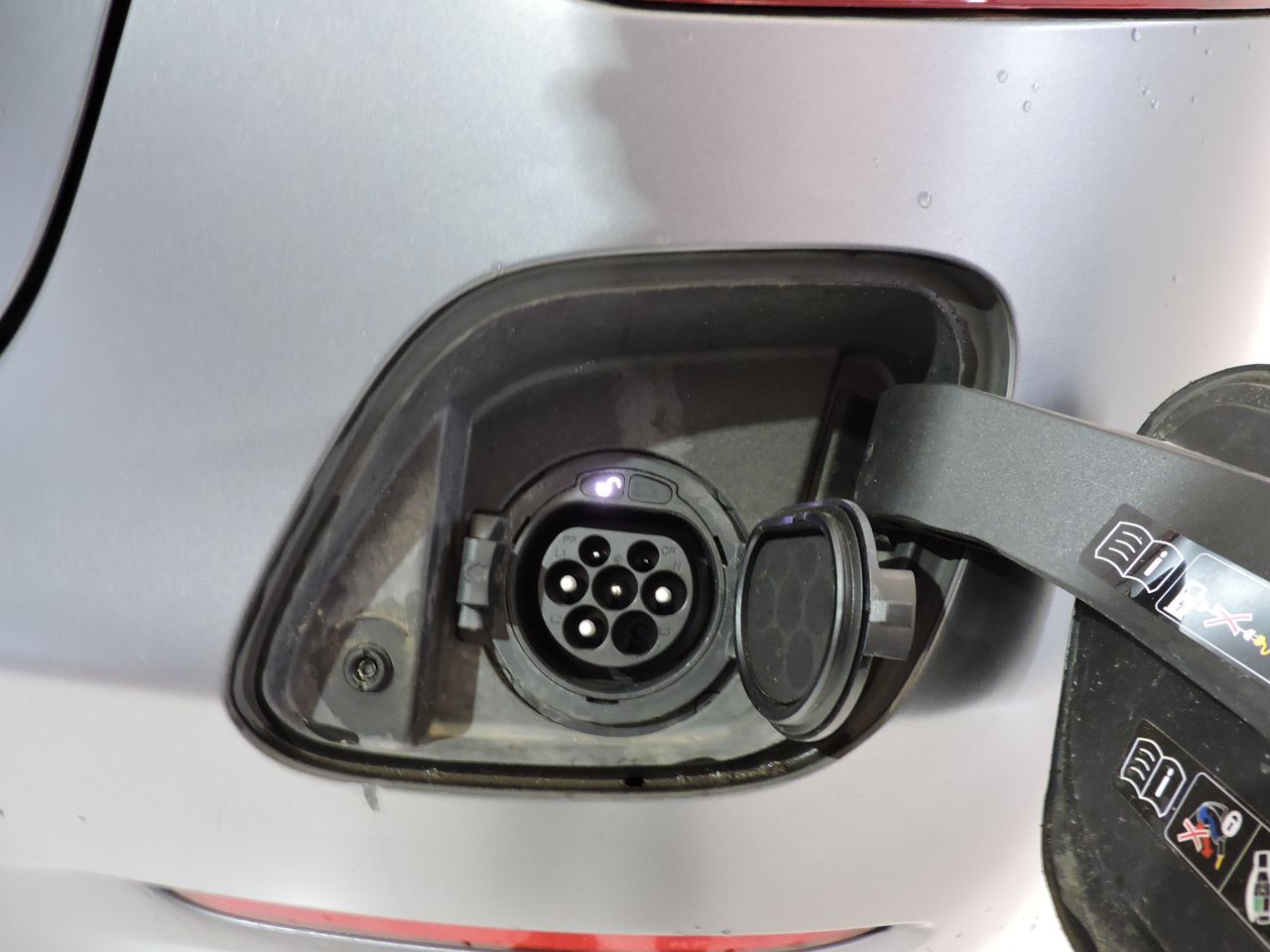 Mercedes GLC Coupé GLC COUPÉ 300 E 4MATIC EQ-POWER BUSINESS AUTO. - Foto 17