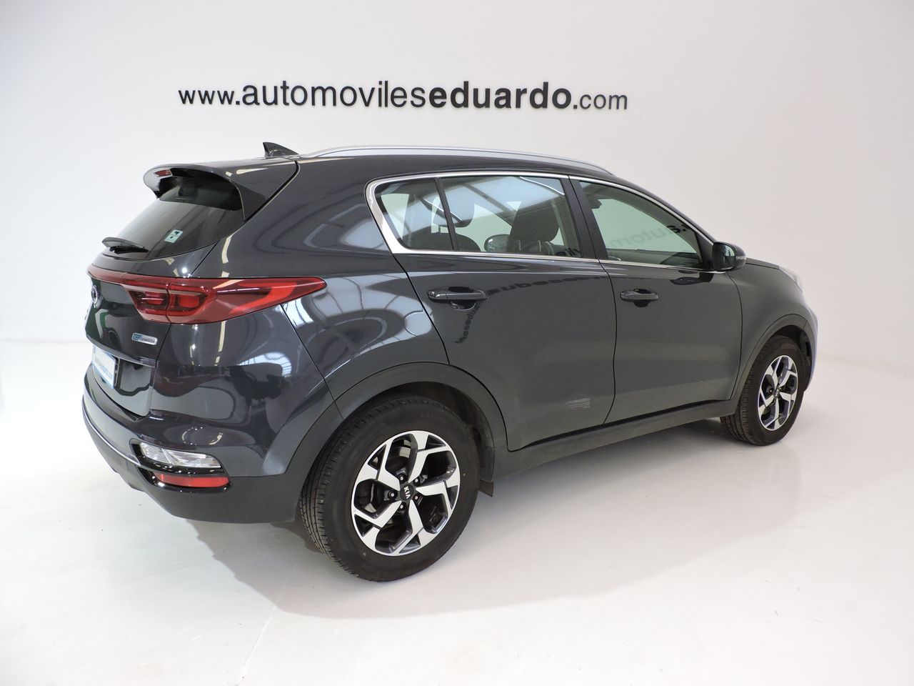 Kia Sportage 1.6 MHEV Business 136CV 4x2 - Foto 5