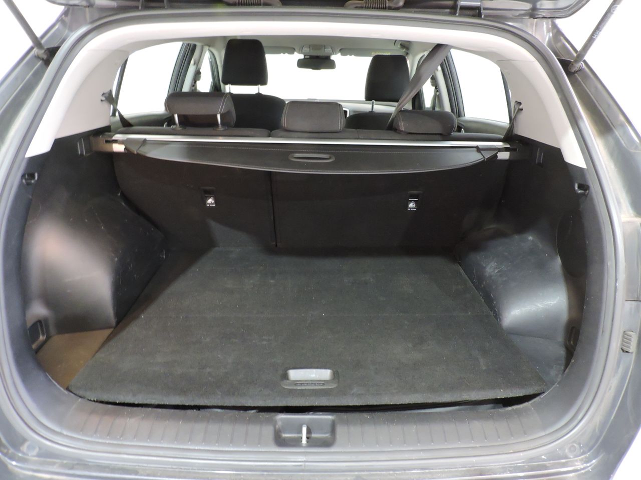 Kia Sportage 1.6 MHEV Business 136CV 4x2 - Foto 15