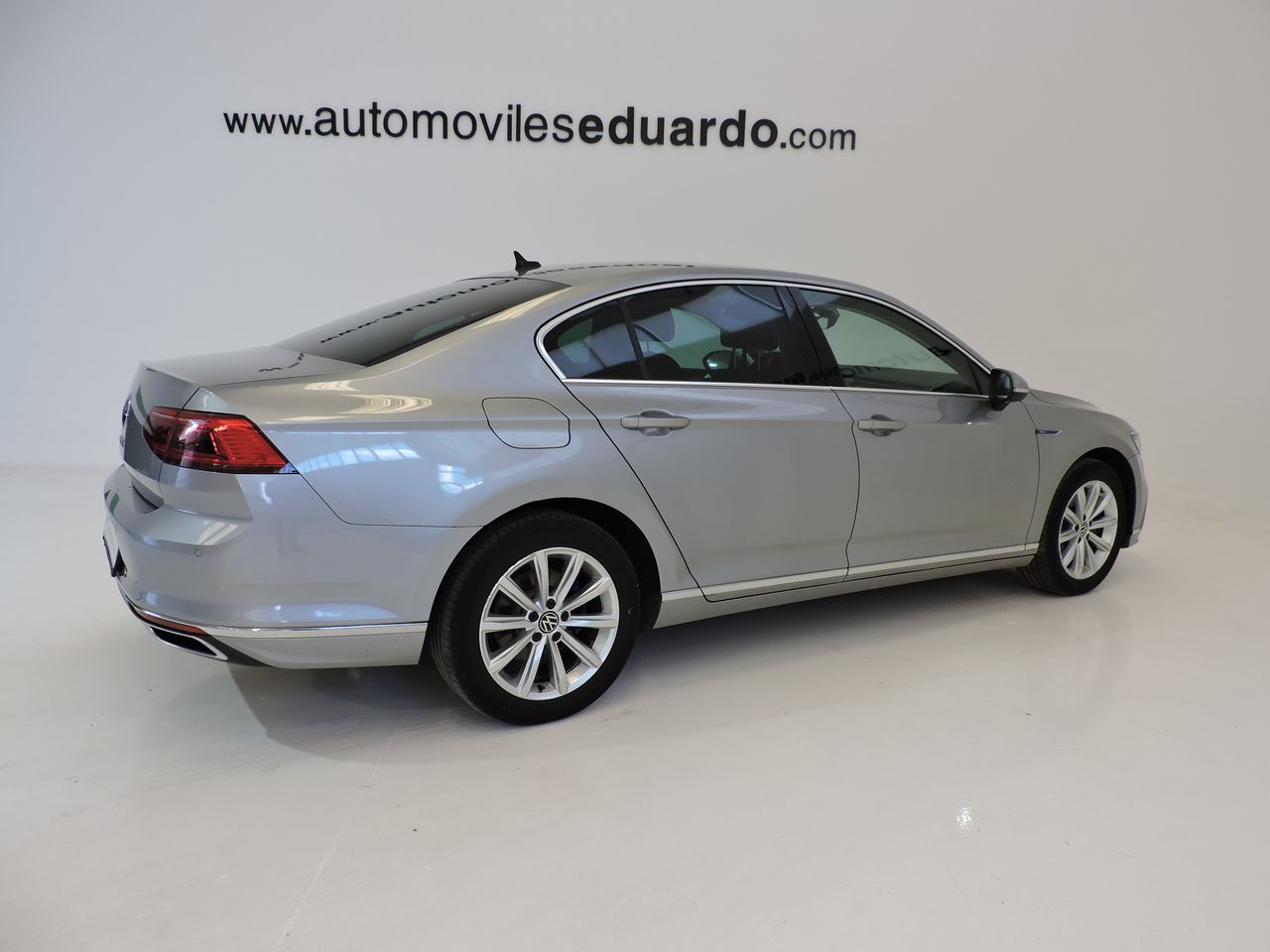 Volkswagen Passat 1.4 TSI GTE Business DSG 4p - Foto 5