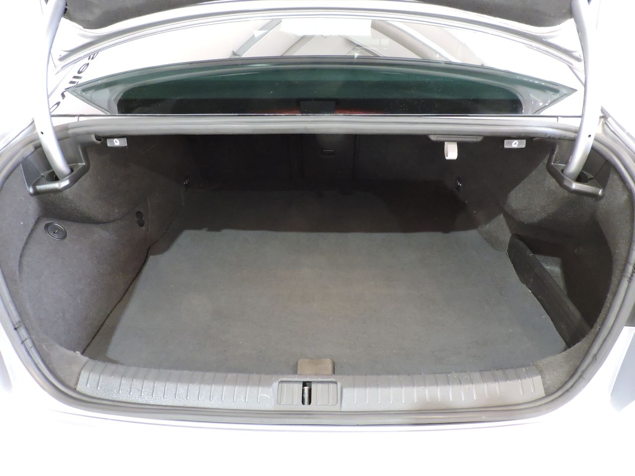 Volkswagen Passat 1.4 TSI GTE Business DSG 4p - Foto 17