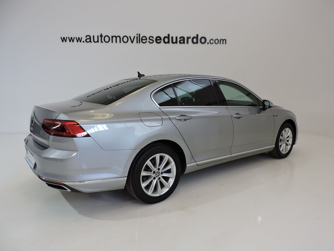 Volkswagen Passat 1.4 TSI GTE Business DSG 4p - Foto 5