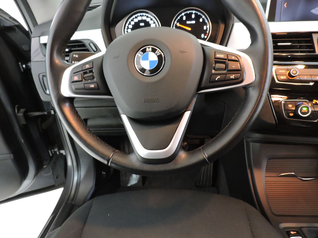 BMW X1 SDRIVE 16D BUSINESS ADVANTAGE - Foto 12