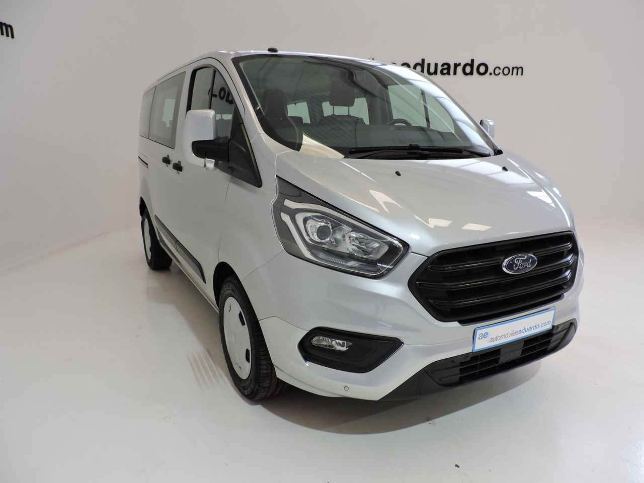 Ford Transit Custom Combi 320 L1 Trend 2.0 130CV9PLAZAS - Foto 4