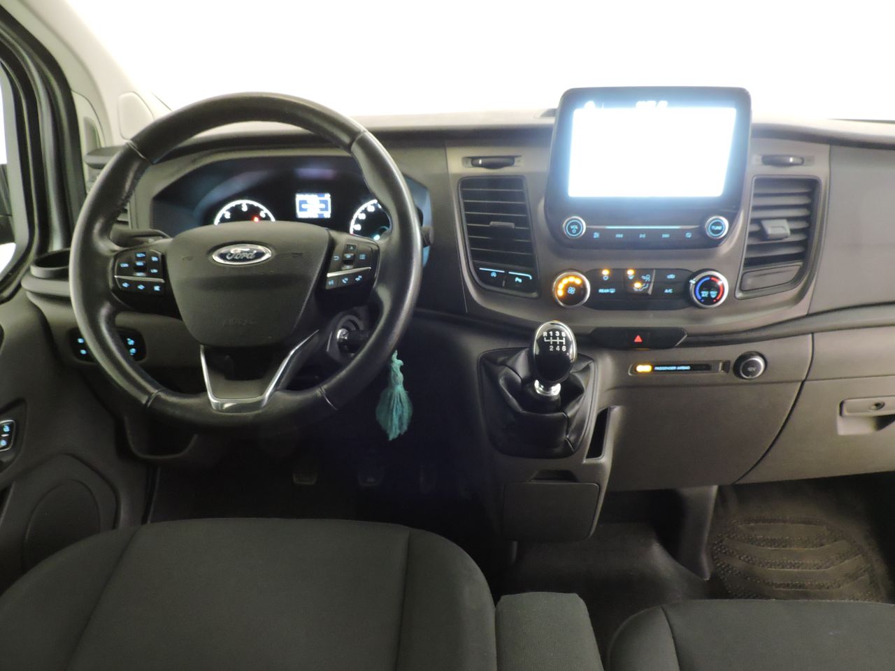Ford Transit Custom Combi 320 L1 Trend 2.0 130CV9PLAZAS - Foto 8