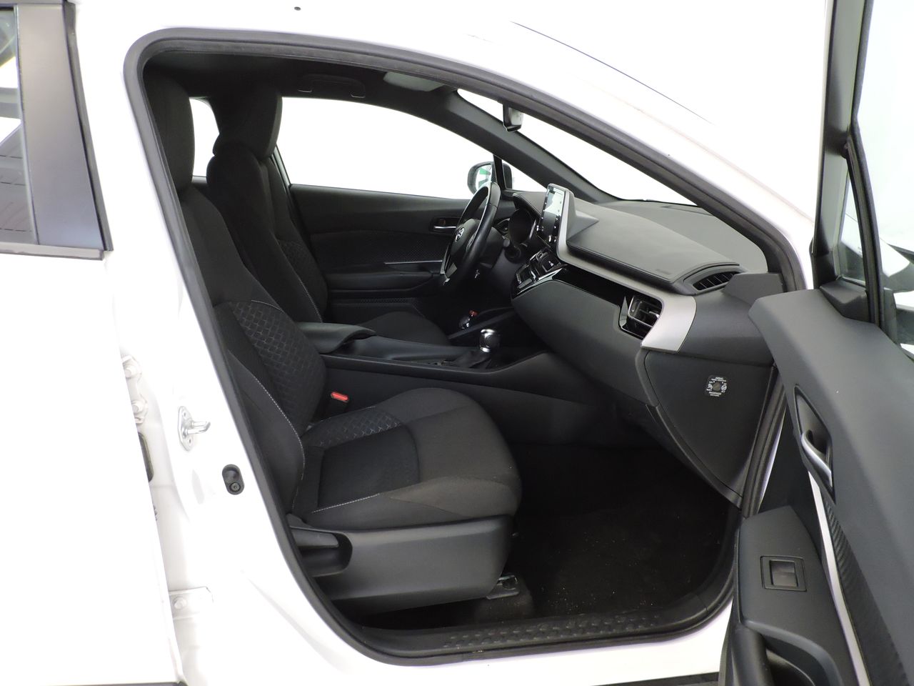 Toyota C-HR SUV 1.8H (122CV) E-CVT BUSINESS - Foto 9