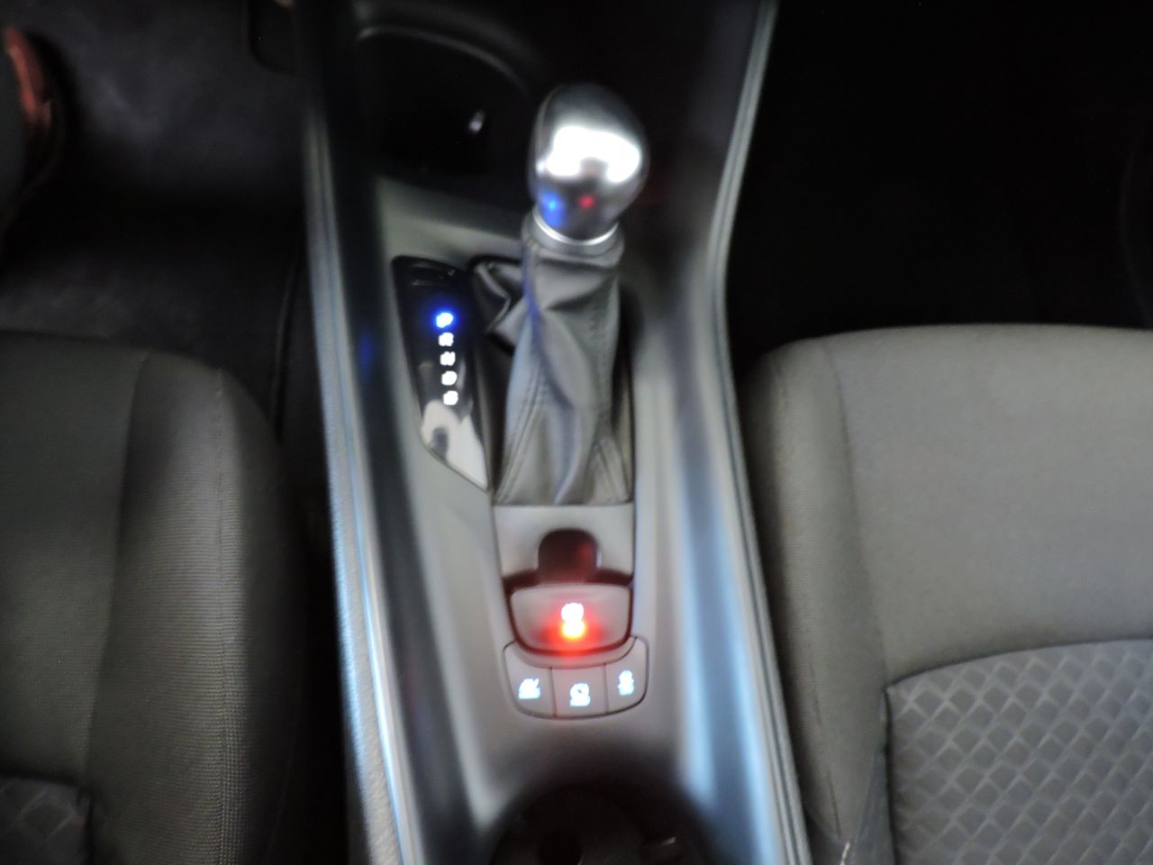 Toyota C-HR SUV 1.8H (122CV) E-CVT BUSINESS - Foto 15