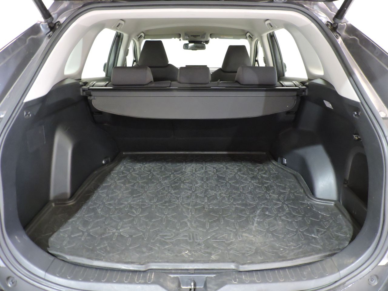 Toyota Rav4 2.5 HV 222V E-CVT BUSINESS 4WD - Foto 16