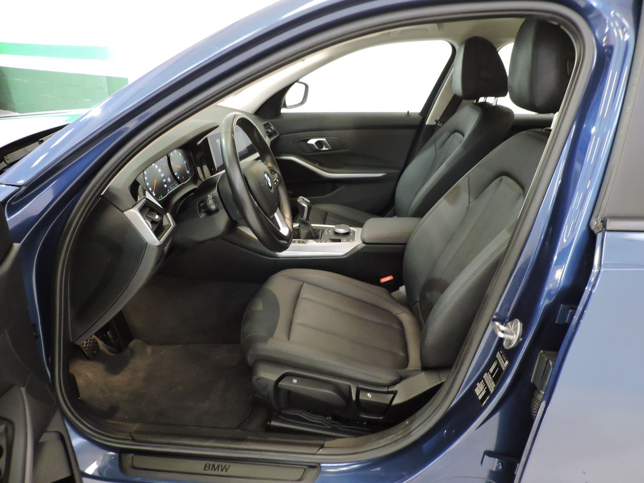 BMW Serie 3 318d - Foto 9