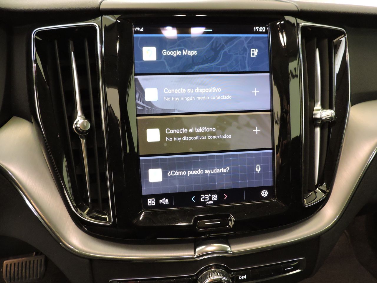 Volvo XC60 SUV T6 PLUG-IN AWD AUTO RECHARGE INS. EXP - Foto 14