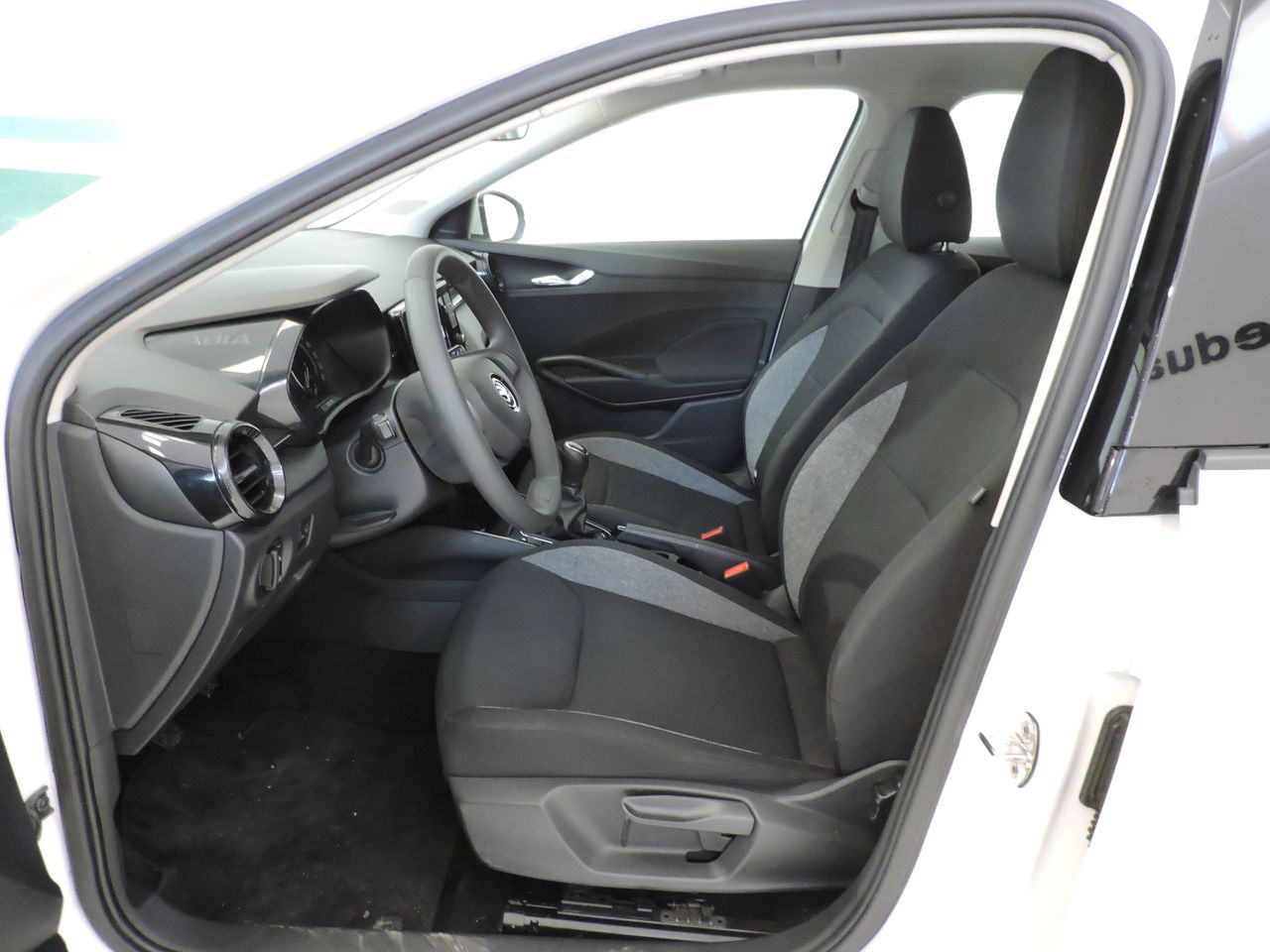 Skoda Fabia  Fabia Active 1.0 MPI 80CV - Foto 9