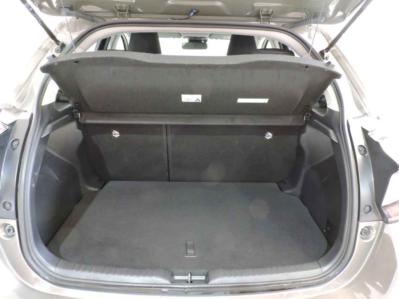 Toyota Yaris YARIS Berline Hybrid 116CV France Business Stage Academy - Foto 16