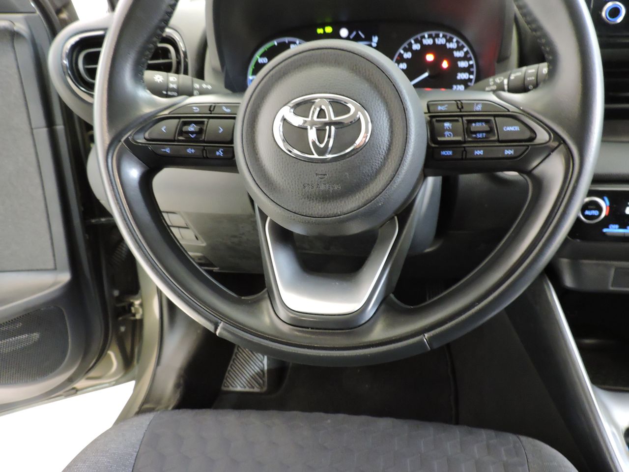 Toyota Yaris YARIS Berline Hybrid 116CV France Business Stage Academy - Foto 12