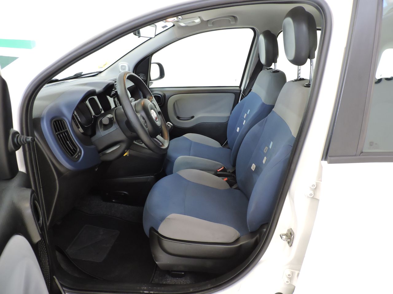 Fiat Panda Lounge 1.3 MultiJet 75 CV - Foto 9