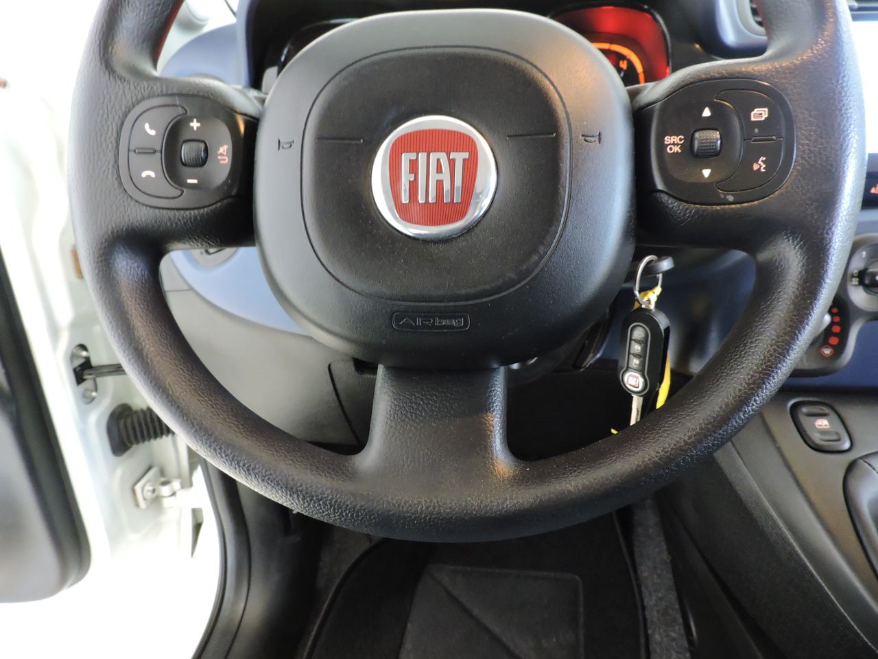 Fiat Panda Lounge 1.3 MultiJet 75 CV - Foto 12