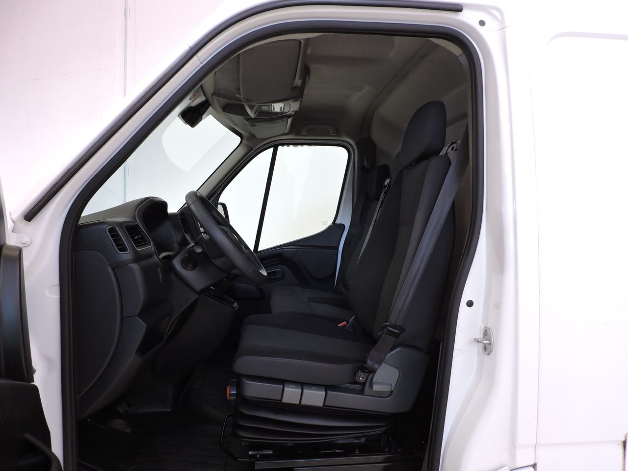 Renault Master FG L2H2 3 5 Grand Confort dCi 135CV - Foto 9