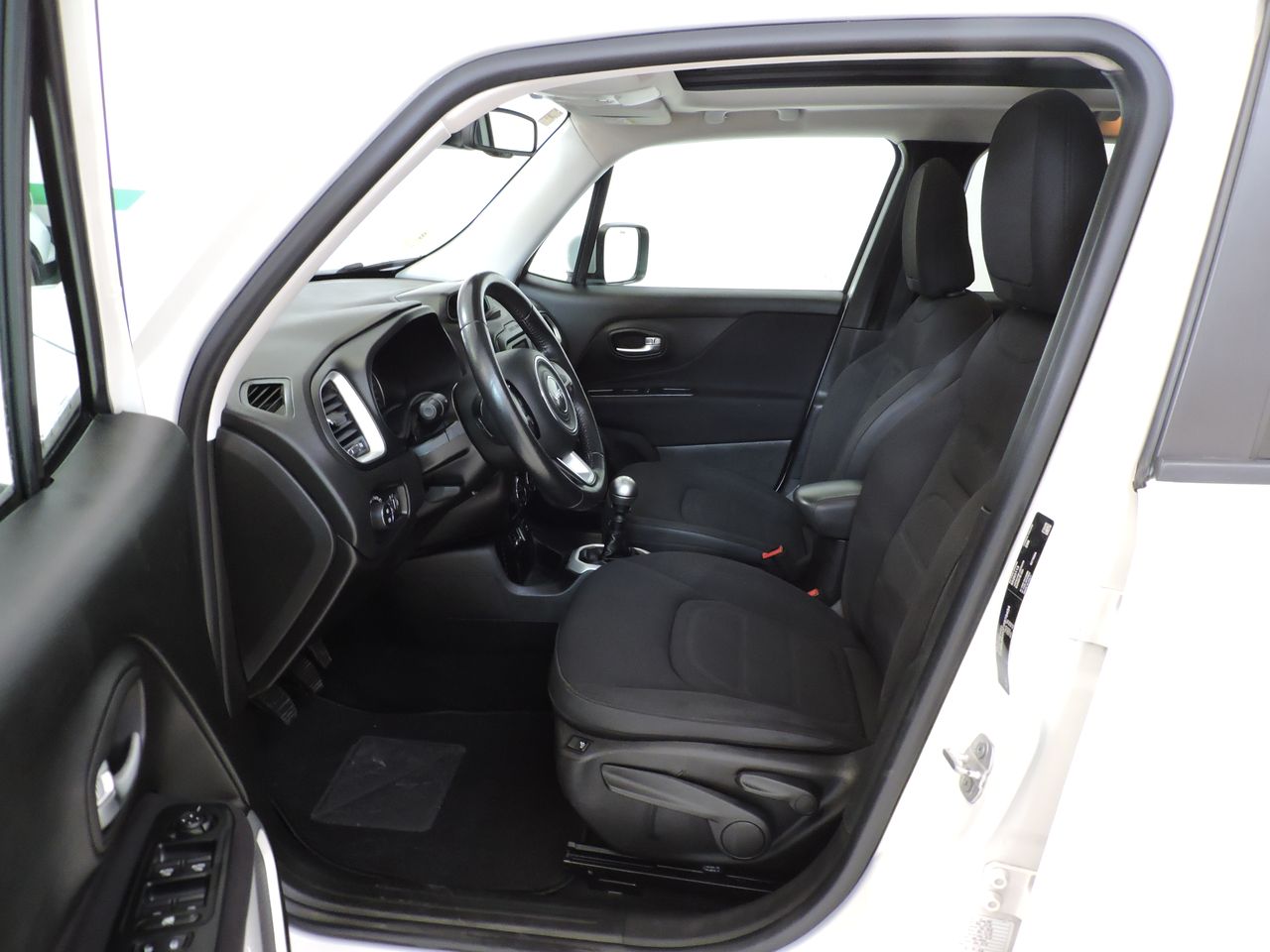 Jeep Renegade 1.6 MultiJet 120 CV Limited 4x2 - Foto 9