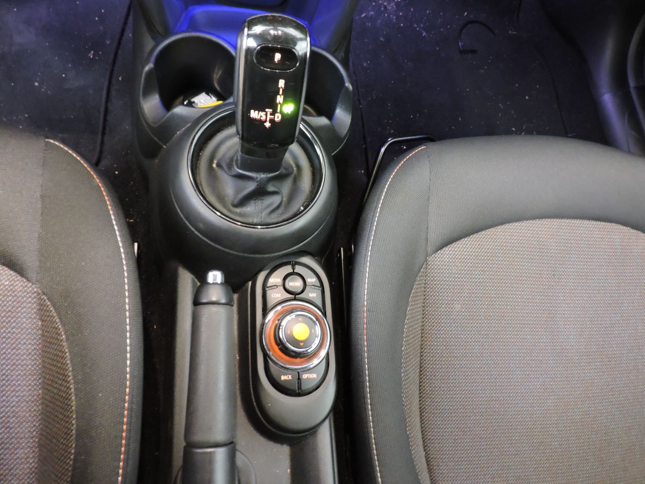 MINI Cooper CABRIO COOPER AUT (2020) - Foto 13