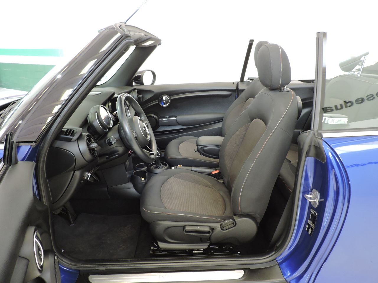 MINI Cooper CABRIO COOPER AUT (2020) - Foto 15