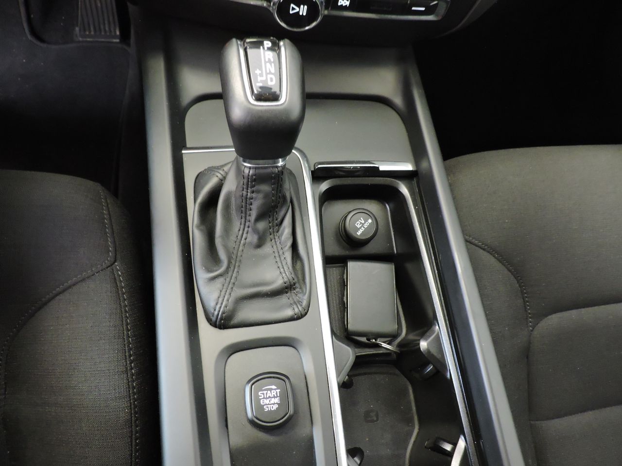 Volvo V60 D3 ADBLUE 150 GEARTRONIC 8 BUSINESS - Foto 10