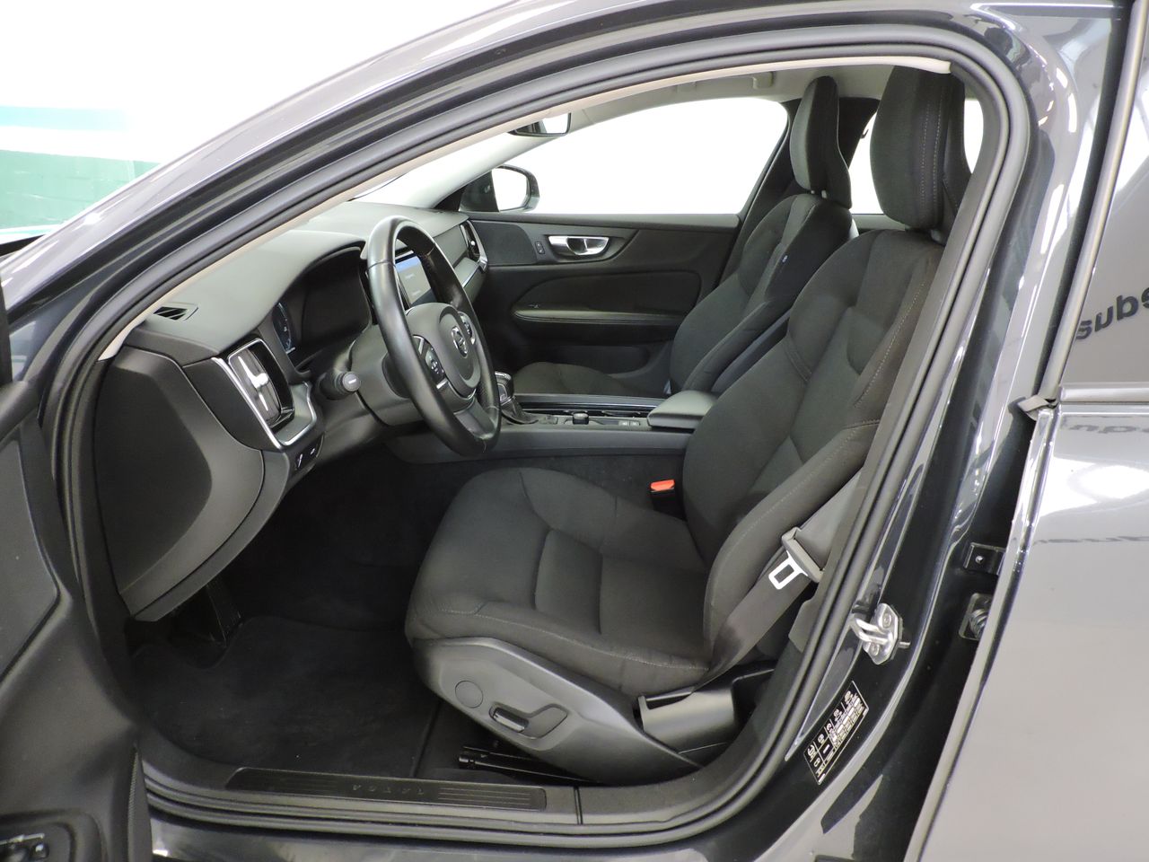 Volvo V60 D3 ADBLUE 150 GEARTRONIC 8 BUSINESS - Foto 13