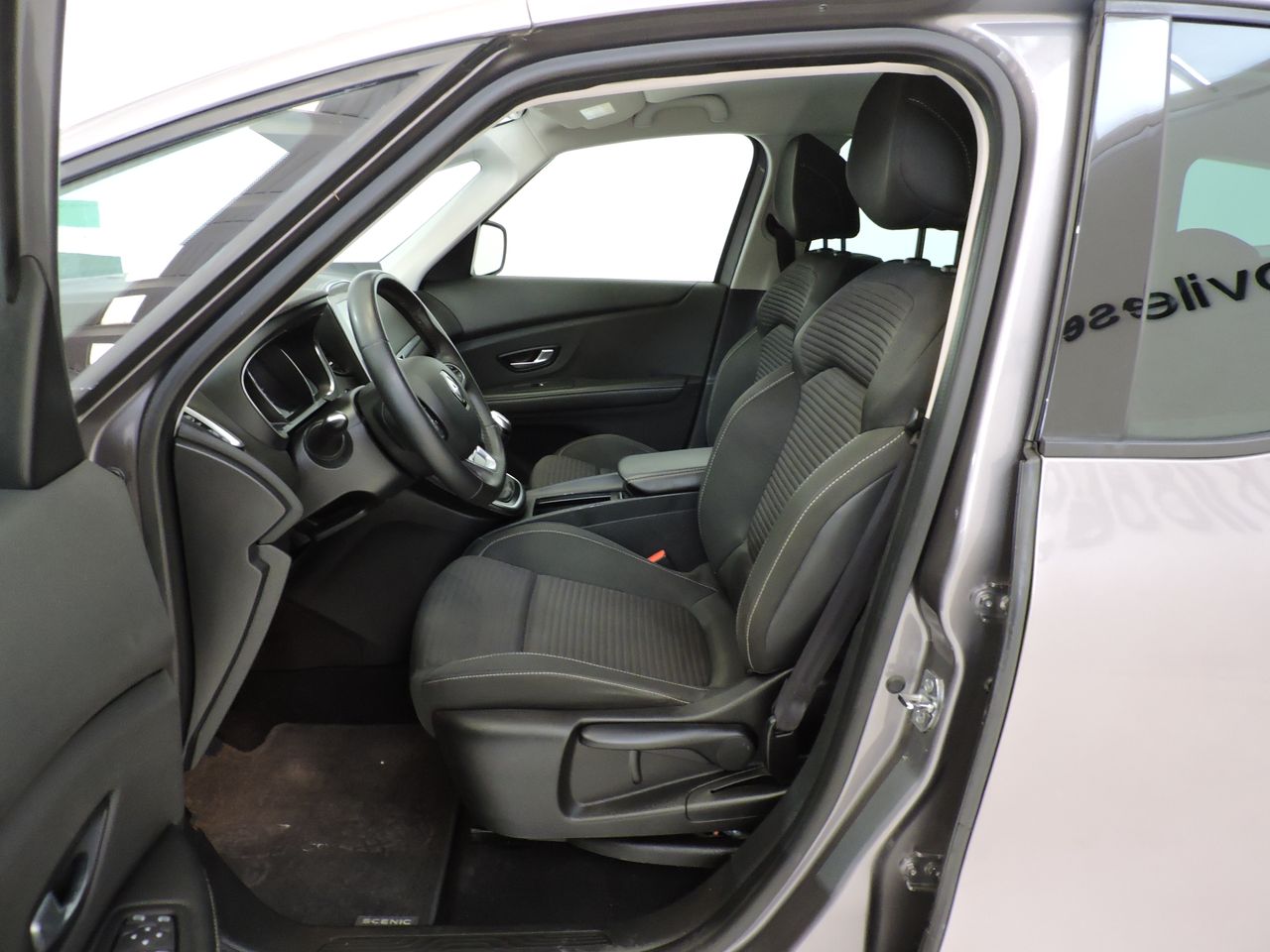 Renault Grand Scénic Scenic IV Grand Business 1.7 dCi 120cv - Foto 9