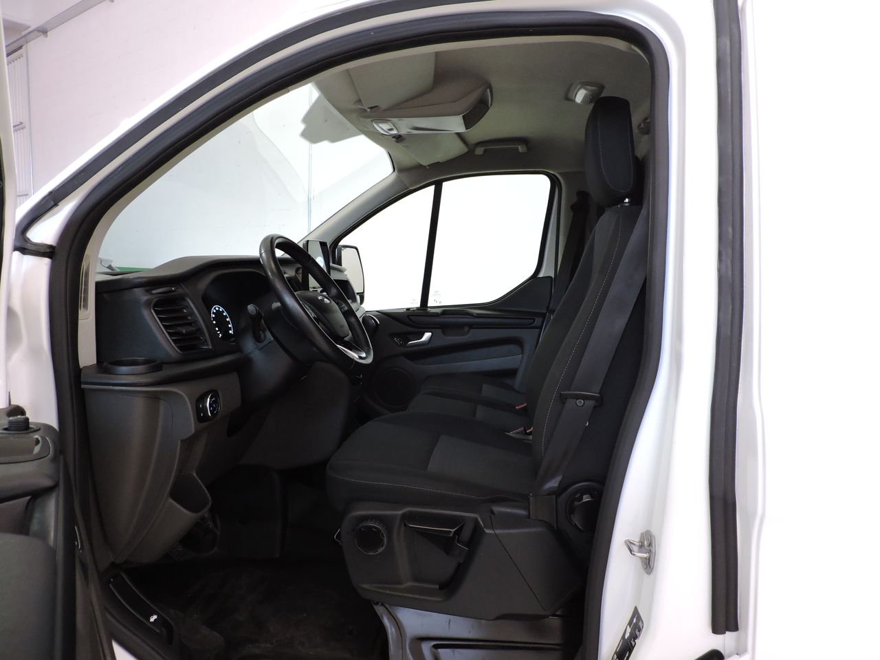 Ford Transit Custom 2.0 ECOBLUE 105 300 L1H2 TREND BUSINESS - Foto 10