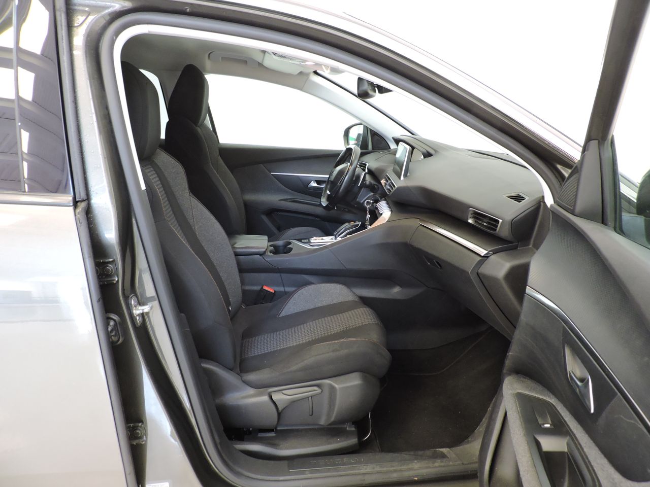 Peugeot 3008 Active PureTech 130 S&S EAT8 - Foto 10