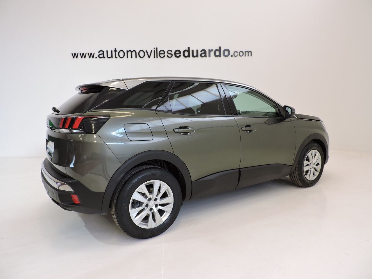 Peugeot 3008 Active PureTech 130 S&S EAT8 - Foto 5