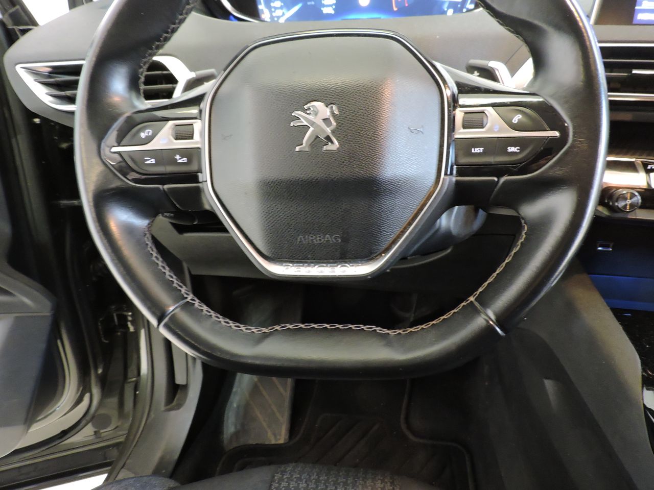 Peugeot 3008 Active PureTech 130 S&S EAT8 - Foto 12