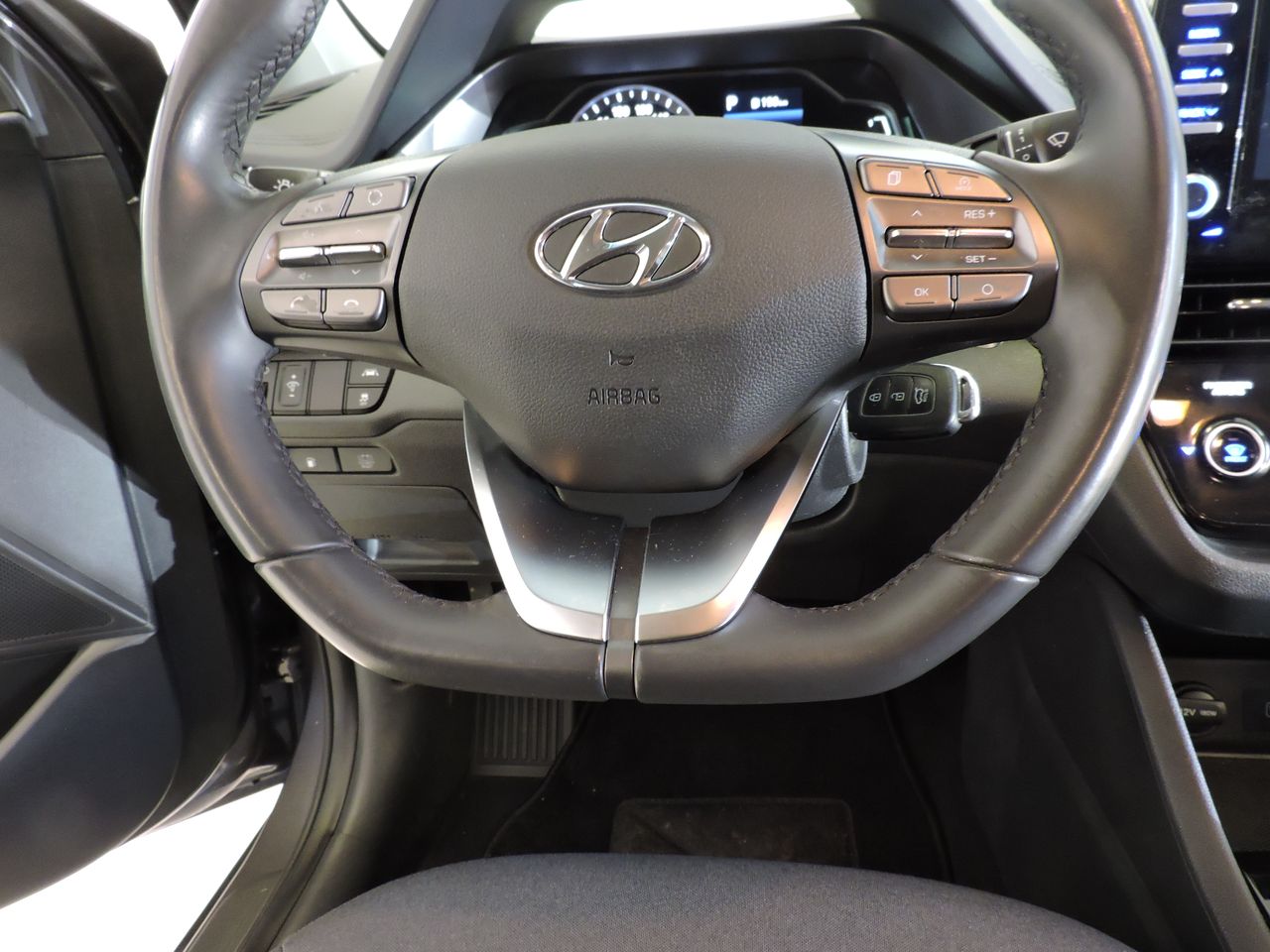 Hyundai IONIQ Híbrido 1.6 GDI 104 kW (141 CV) DCT Klass - Foto 12