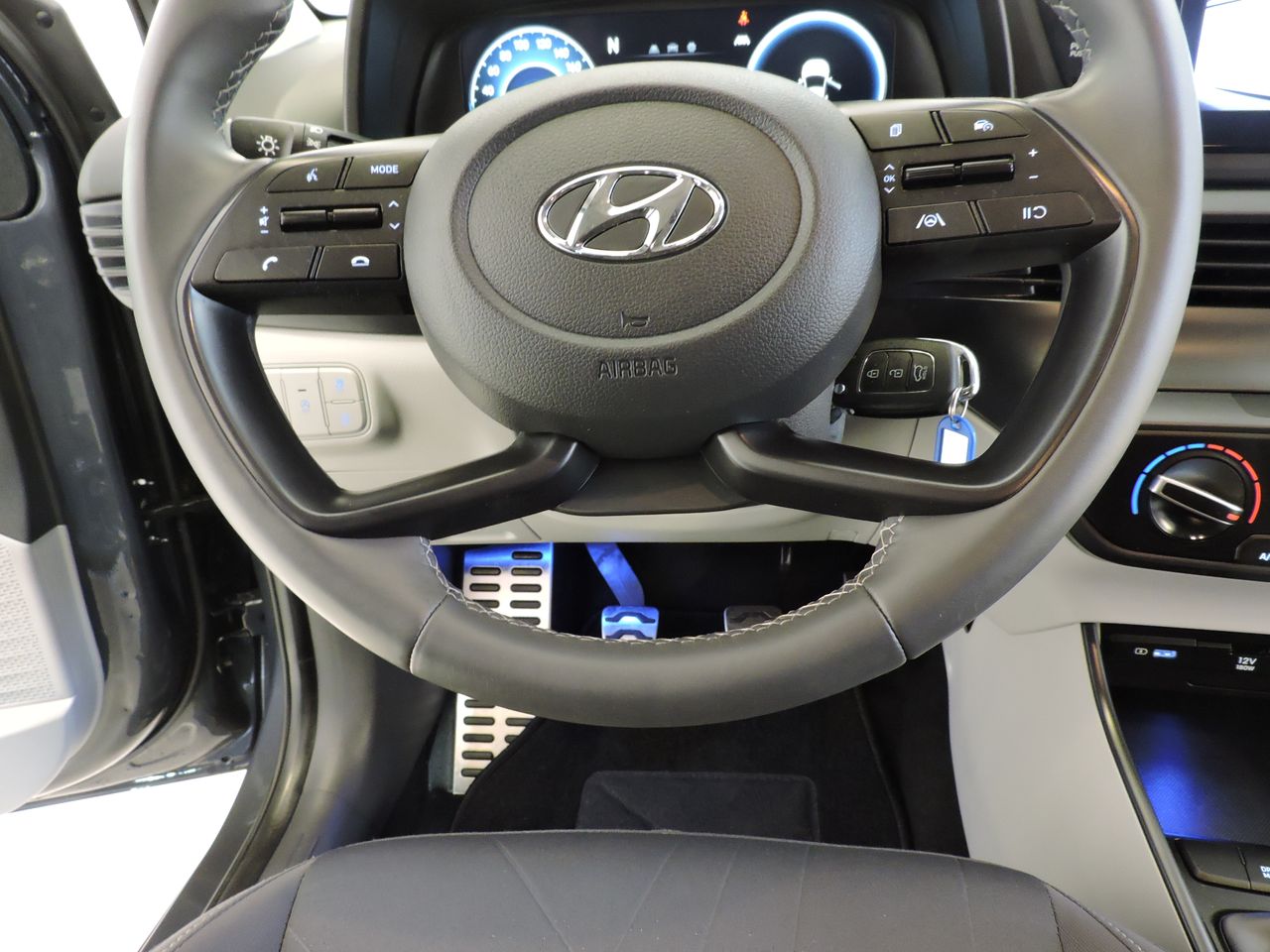 Hyundai Bayon 1.0 TGDI 100 HYBRID 48V INTUITIVE - Foto 12