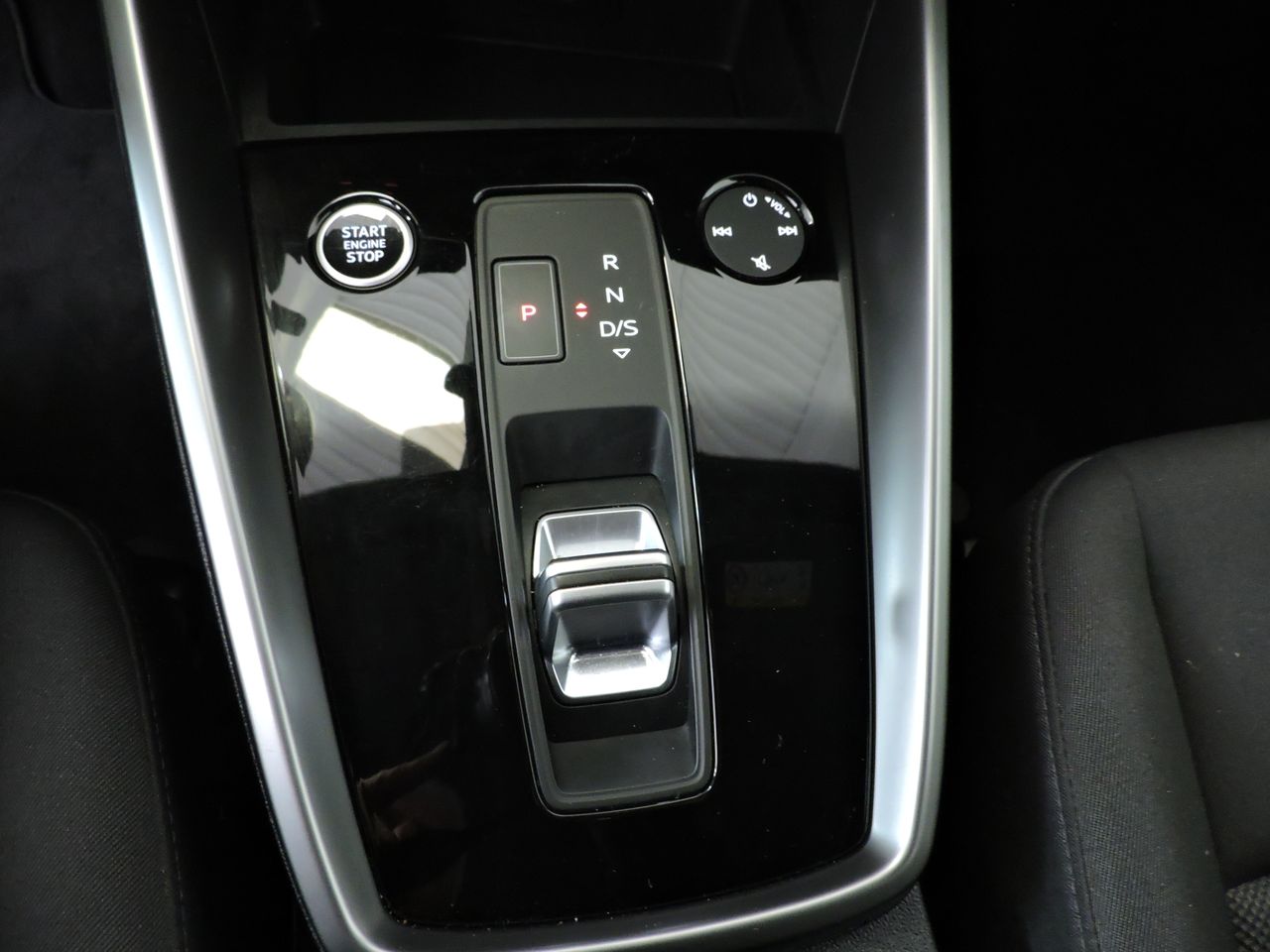 Audi A3 Sportback 30 TFSI MHEV 81 kW (110 CV) Advanced S tronic 7 vel. - Foto 13