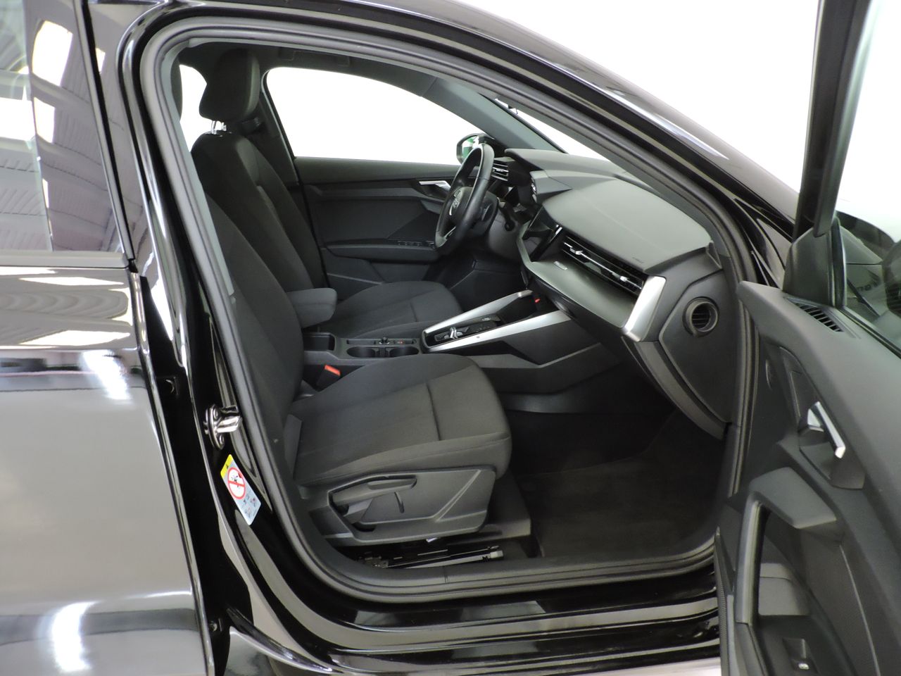 Audi A3 Sportback 30 TFSI MHEV 81 kW (110 CV) Advanced S tronic 7 vel. - Foto 10